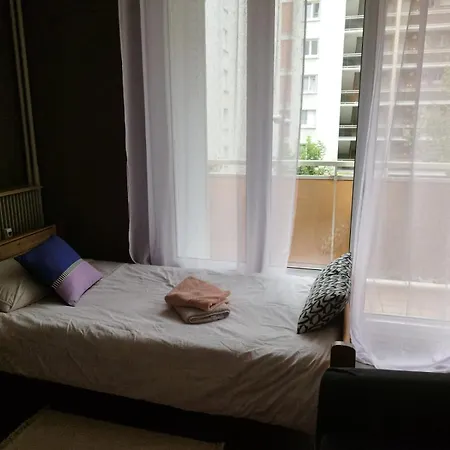 Guest house Proche Du Campus N4 *